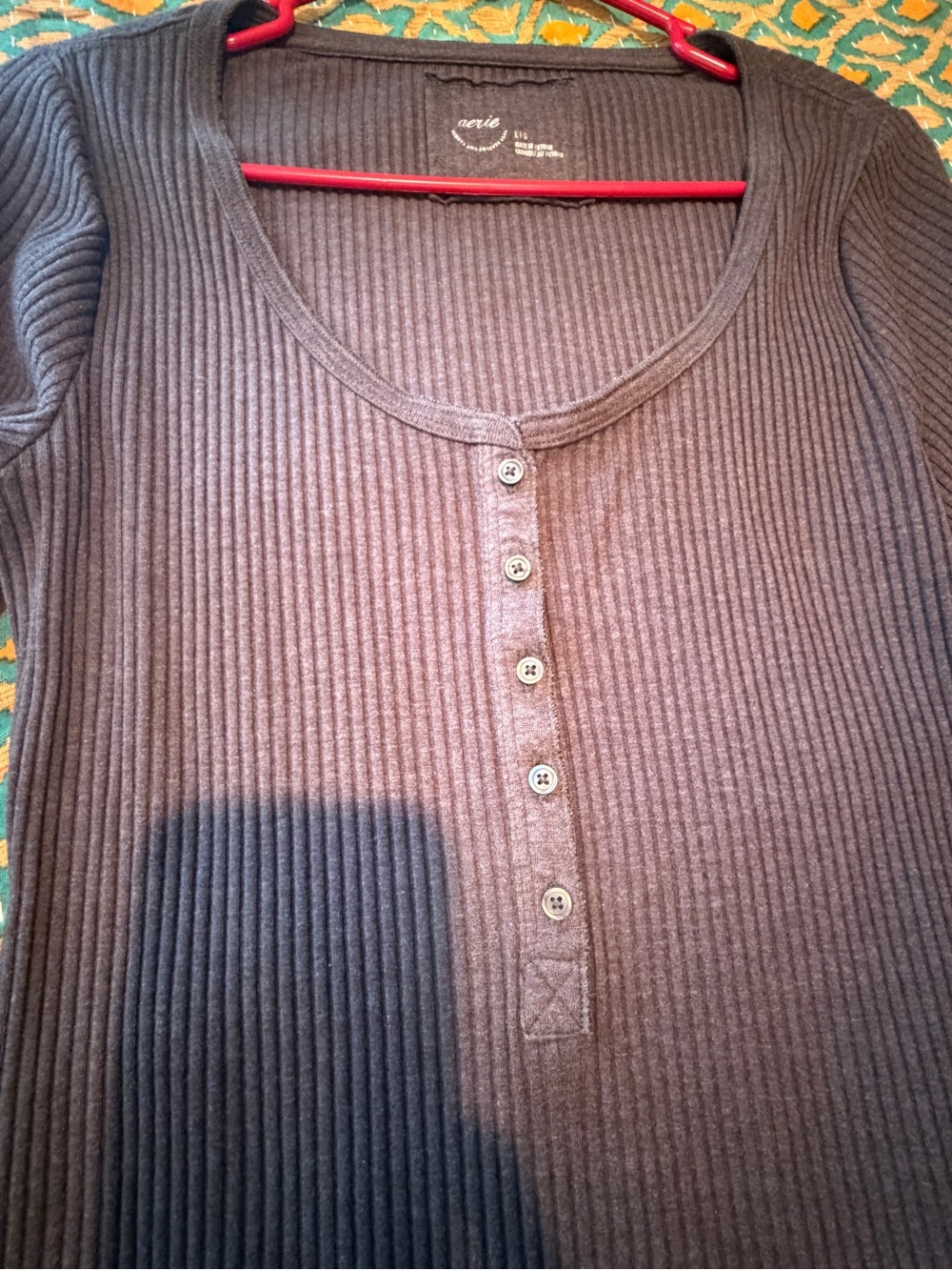 Like new Aerie Ribbed Button-Front V-Neck L/S tops- Cream and Charcoal Lg - Picture 3 of 5